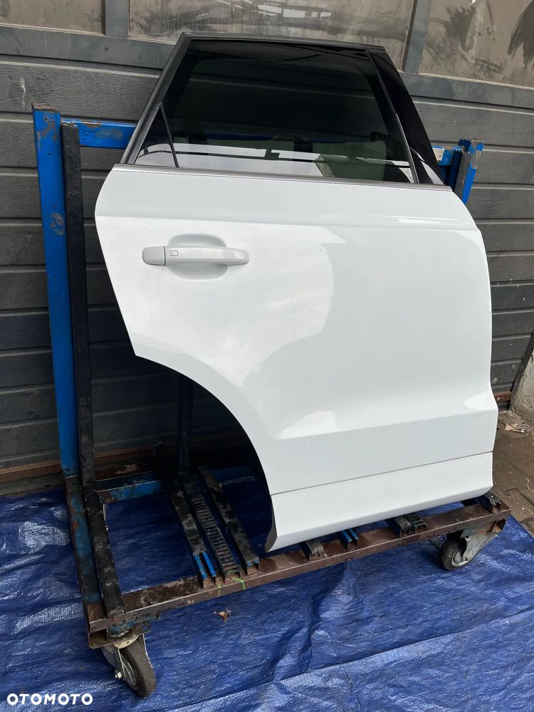 DRZWI Audi Q3 8U DRZWI PRAWY TYŁ LS9R DO ZAŁOŻENIA - 2