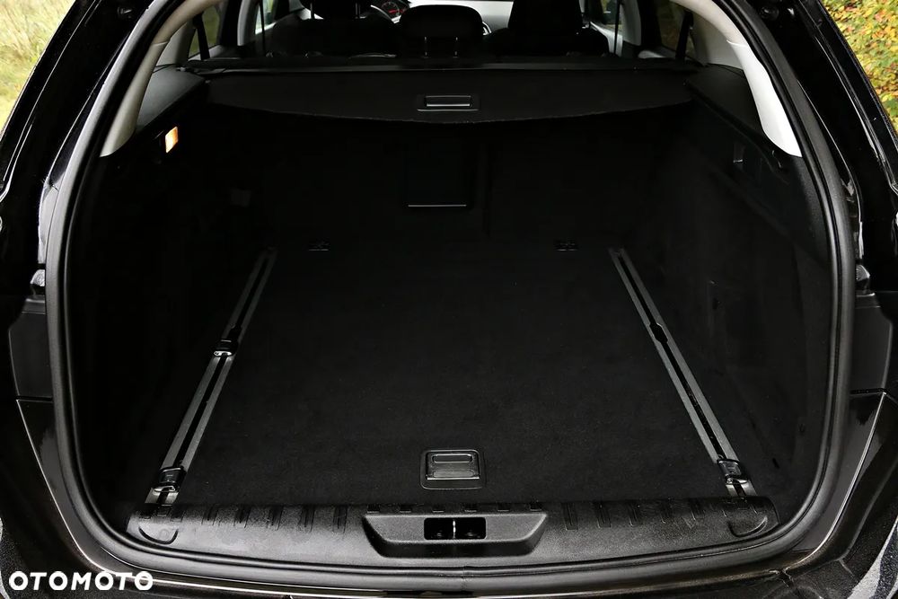 Peugeot 308 1.6 BlueHDi Business Line S&S - 28