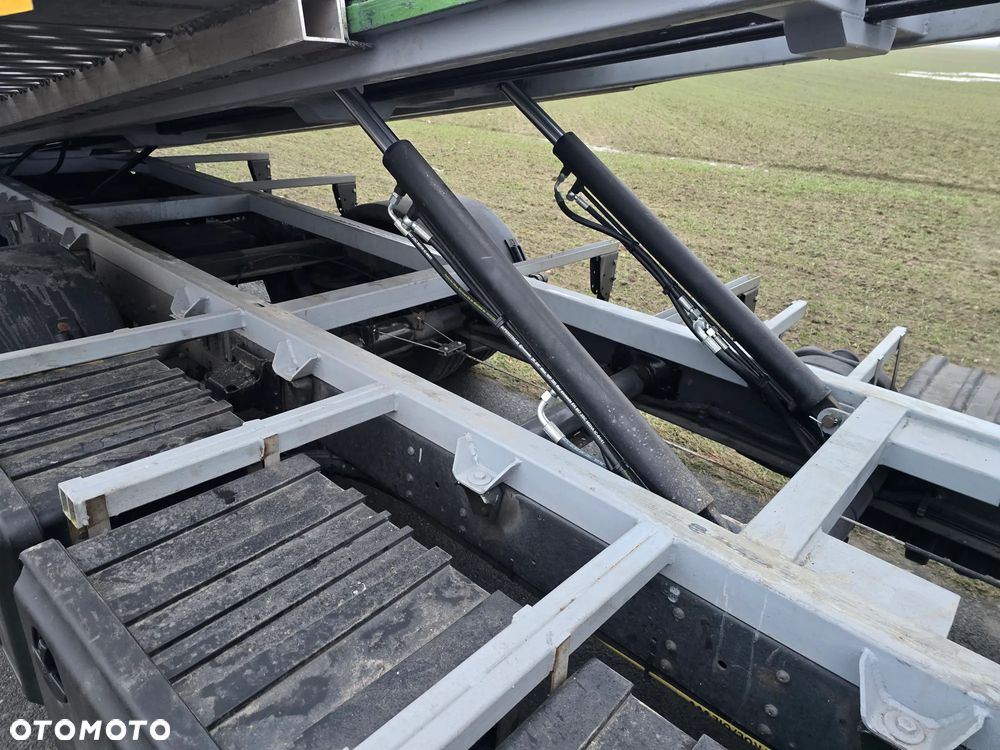 Iveco Daily 70C12 - 23