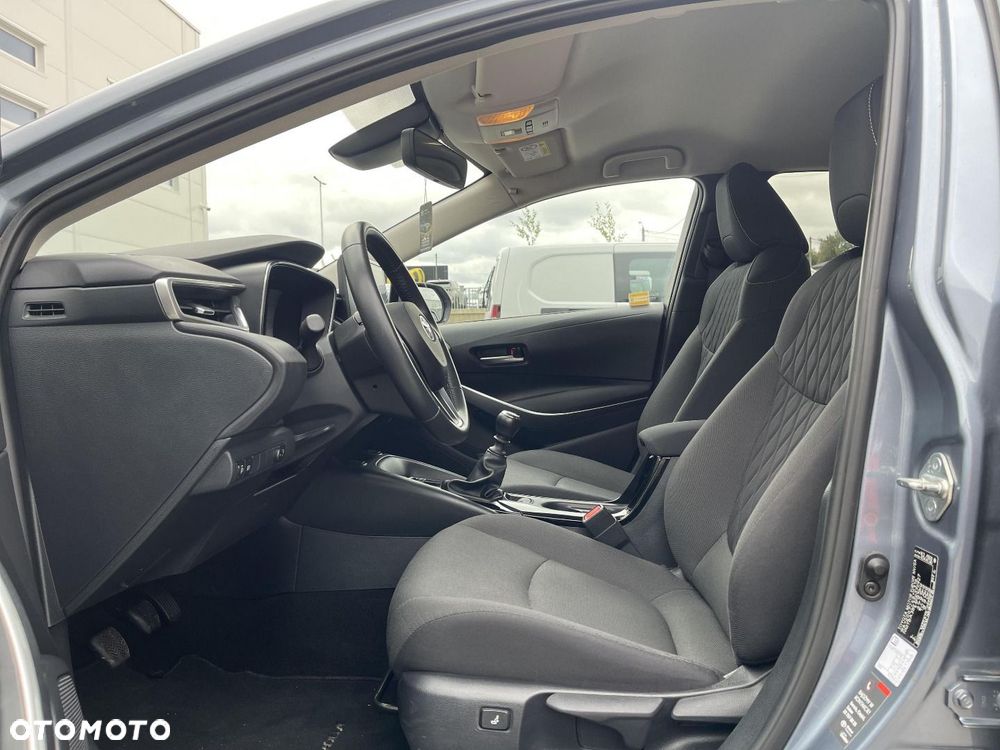 Toyota Corolla - 8
