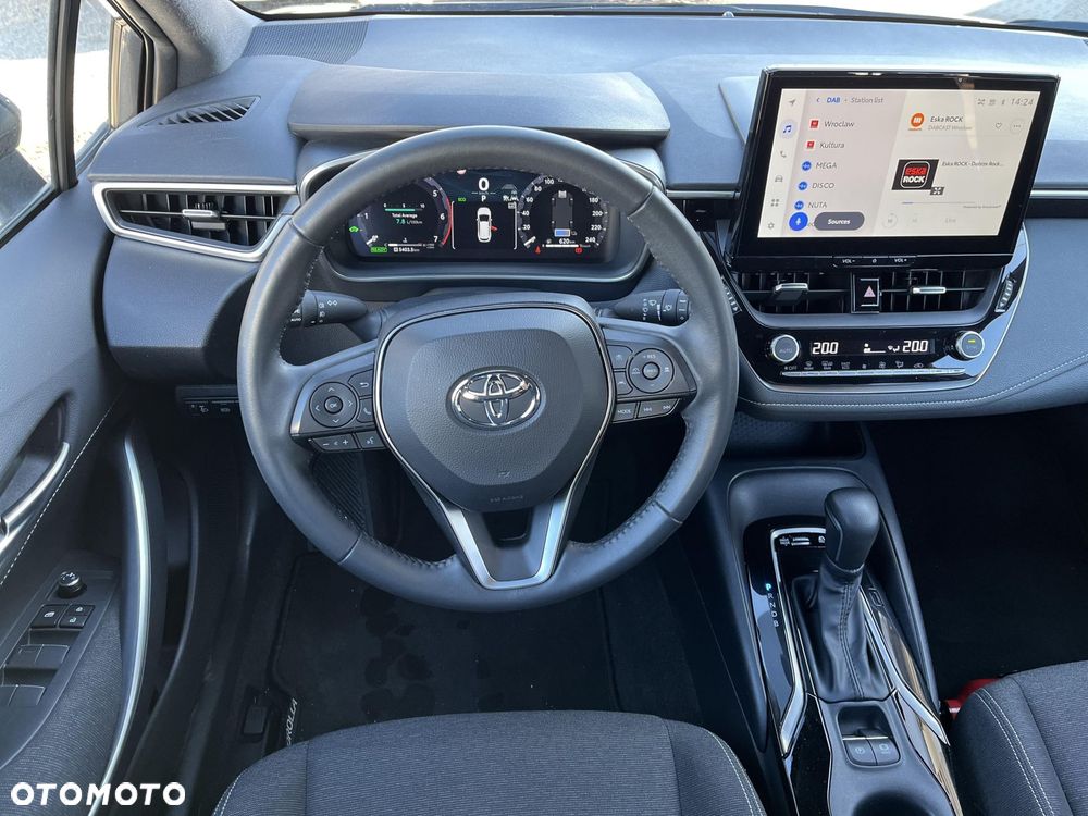 Toyota Corolla 1.8 Hybrid Comfort - 12