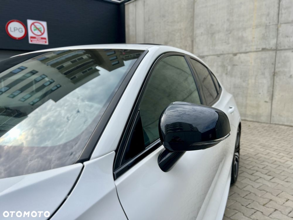 Volvo S60 T6 AWD R-Design - 36
