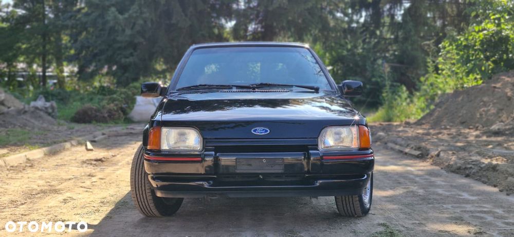 Ford Escort 1.6 CLX - 26
