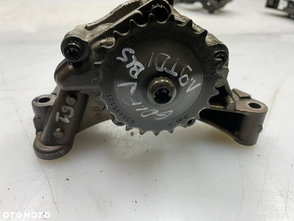 Pompa oleju Golf V Audi A3 8P Seat 1.9 TDI 105KM BLS 038115121G - 3