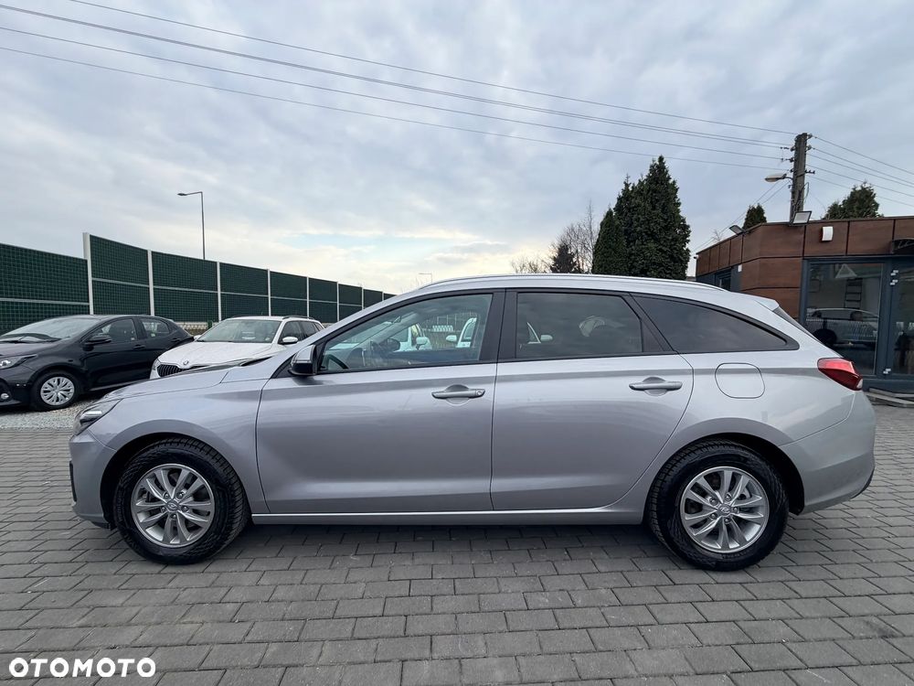 Hyundai i30 1.0 T-GDI Modern - 12