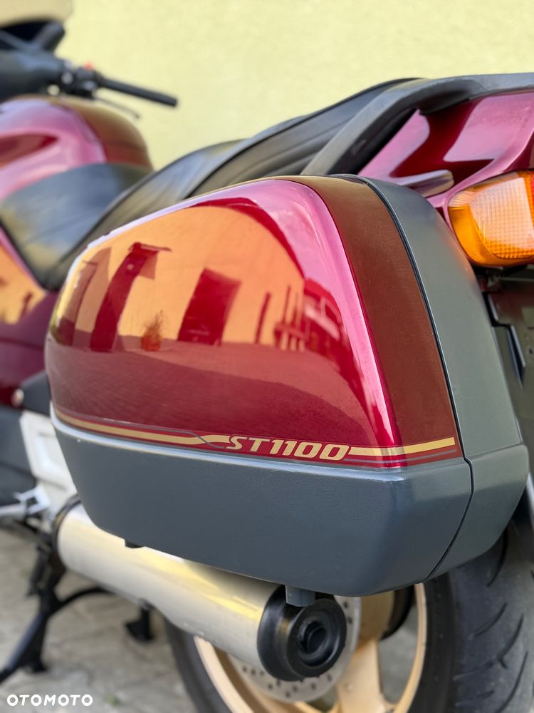 Honda ST - 23