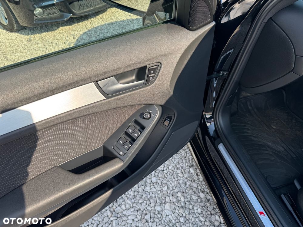 Audi A4 Limousine 2.0 TFSI quattro S line Sportpaket (plus) - 24