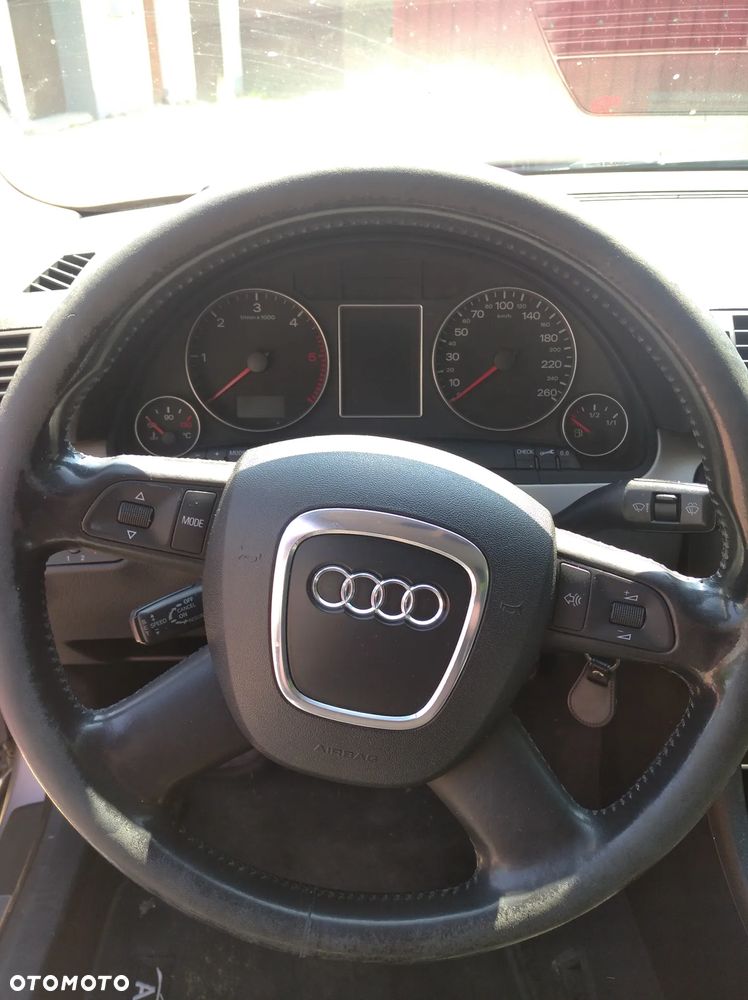 Audi A4 Limousine 1.9 TDI - 13