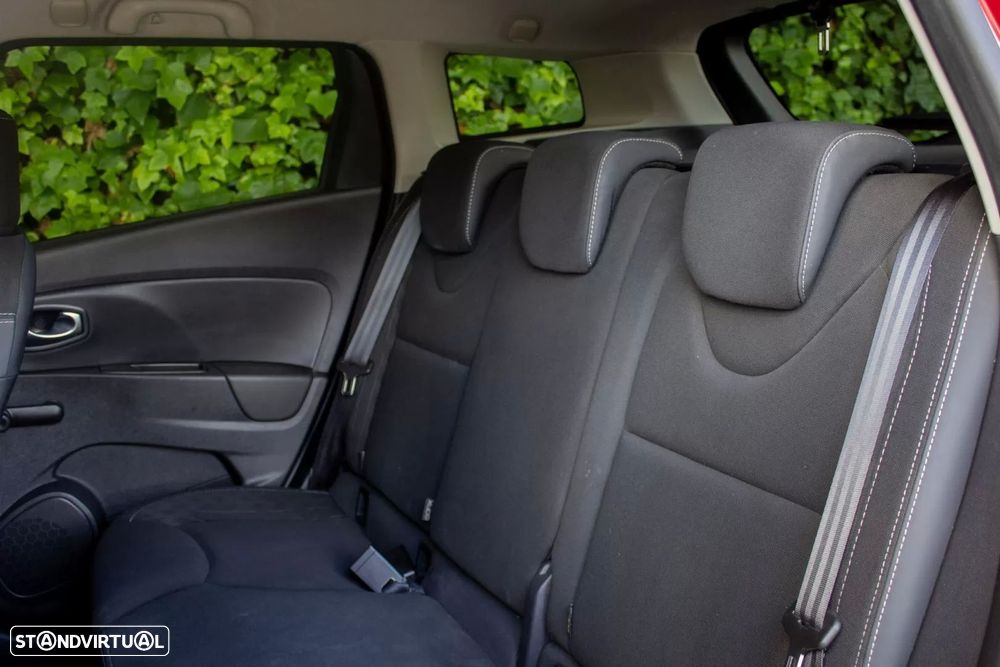 Renault Clio 1.5 dCi Limited EDC - 13