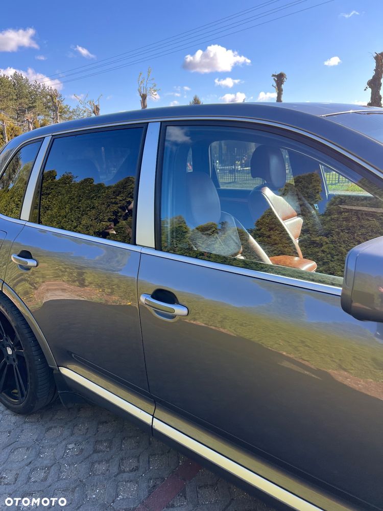Porsche Cayenne Tiptronic S - 13