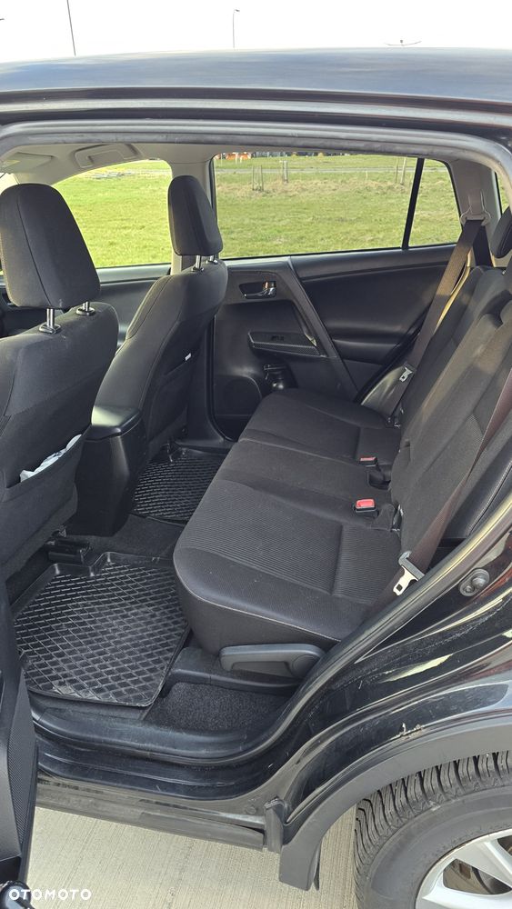Toyota RAV4 - 5