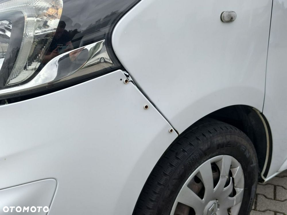 Opel Vivaro - 17