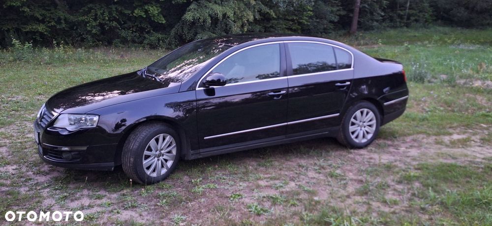 Volkswagen Passat 2.0 FSI Highline - 6