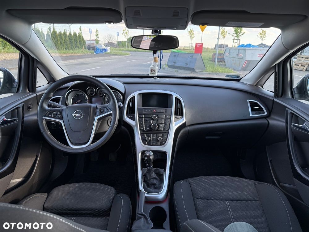 Opel Astra 1.4 T Energy EU6 - 12