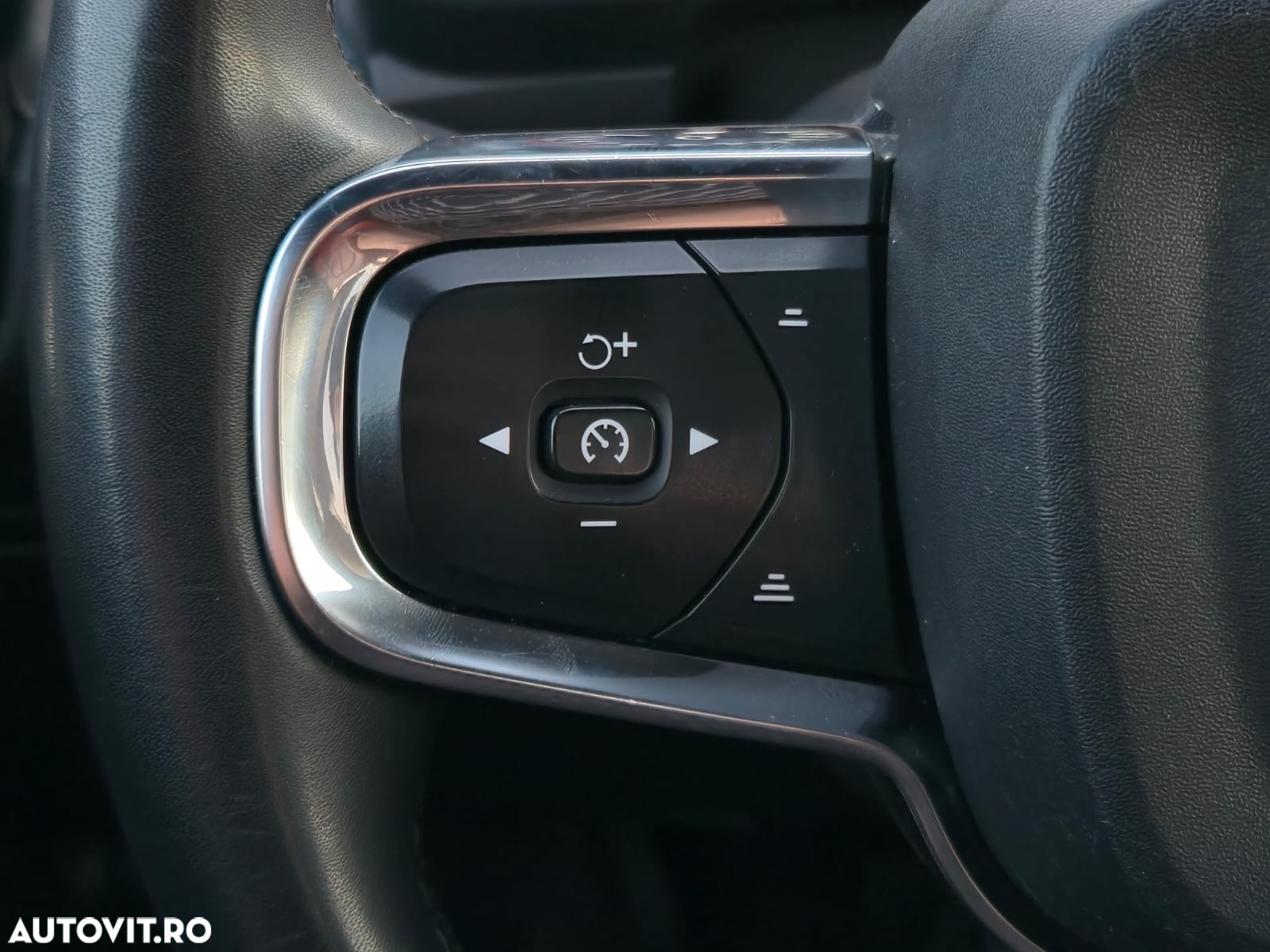 Volvo XC 40 D4 AWD Geartronic Inscription - 29