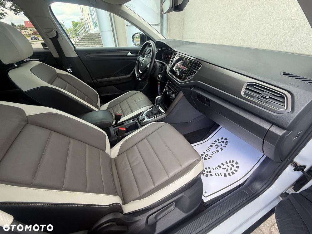 Volkswagen T-Roc 2.0 TDI SCR 4MOTION DSG R-Line - 16