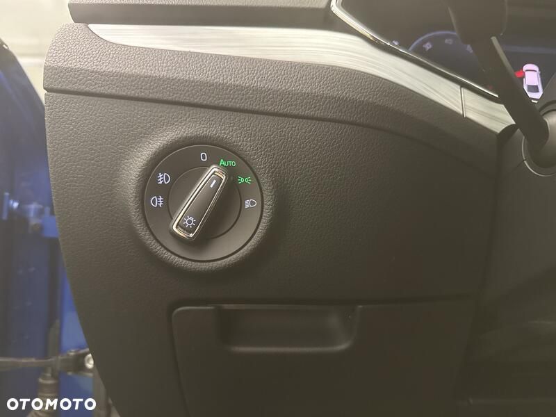 Skoda Superb 1.5 TSI Ambition DSG - 14
