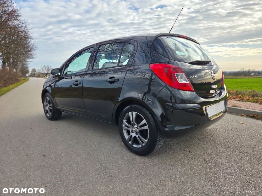 Opel Corsa 1.2 16V Color Edition - 8