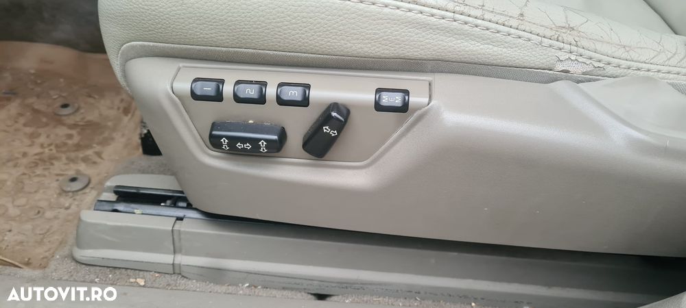 VOLVO XC90 2005 — imagine 6