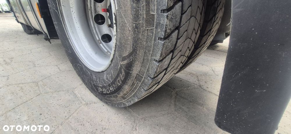 Ford F-MAX - 9