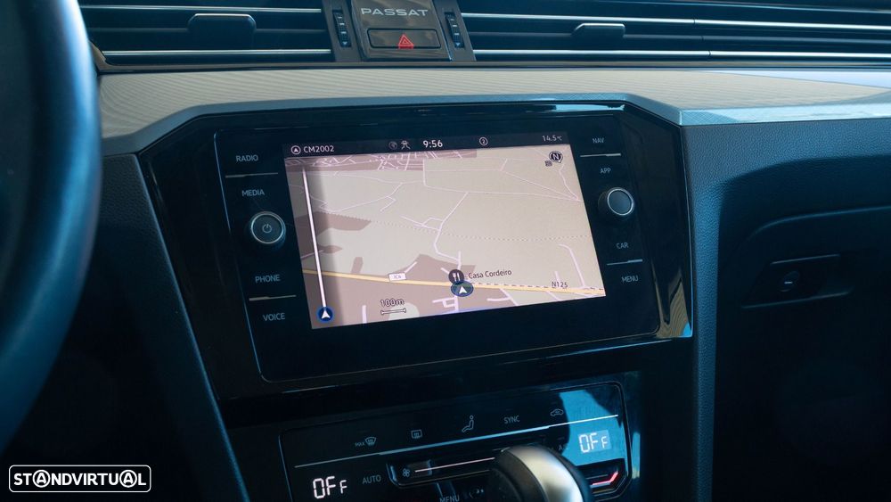 VW Passat Variant 2.0 TDI Business DSG - 8