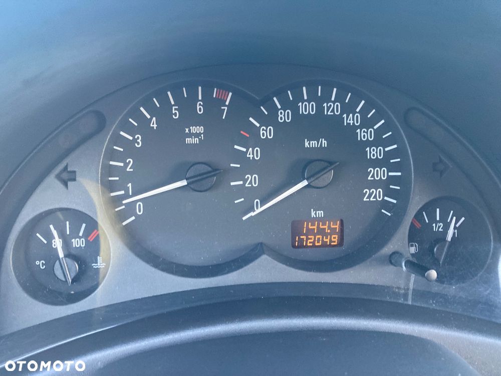 Opel Corsa - 19