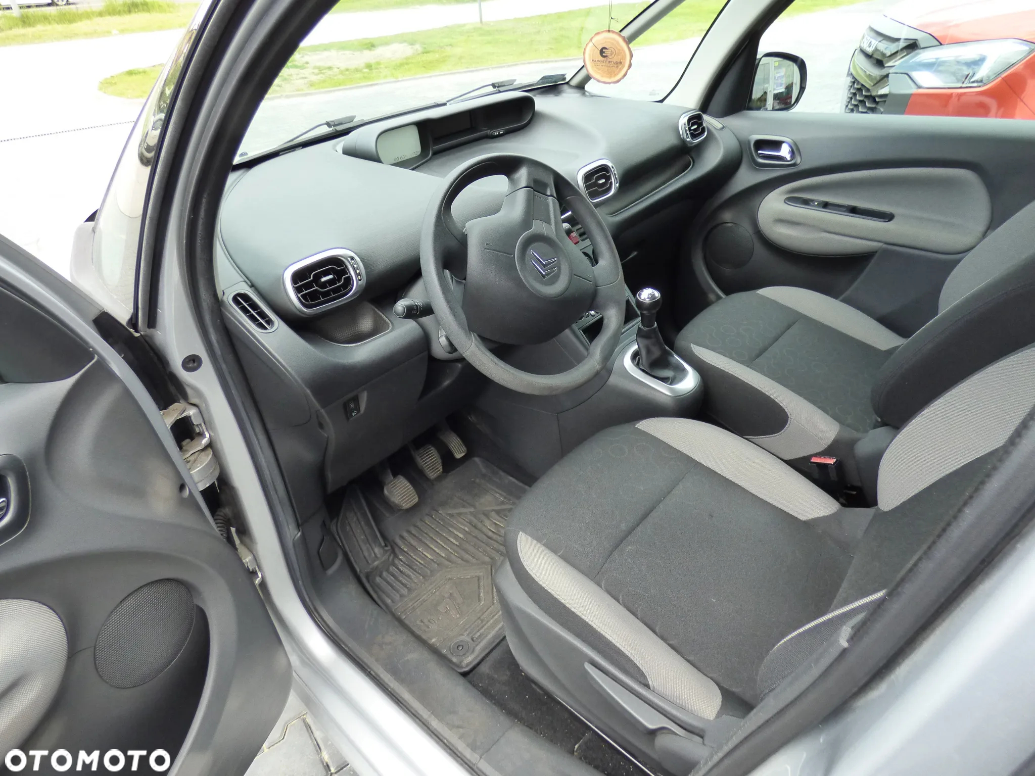 Citroën C3 Picasso 1.6i Seduction - 12