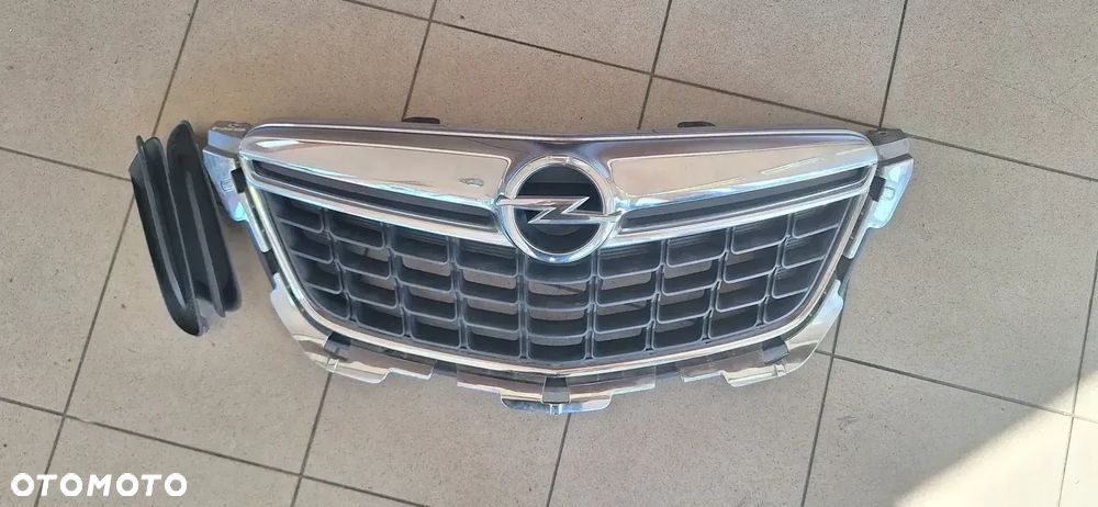 Opel Mokka A 12-15 atrapa  grill - 1