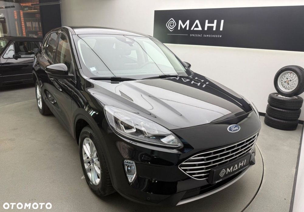 Ford Kuga 2.0 EcoBlue Hybrid TITANIUM - 2