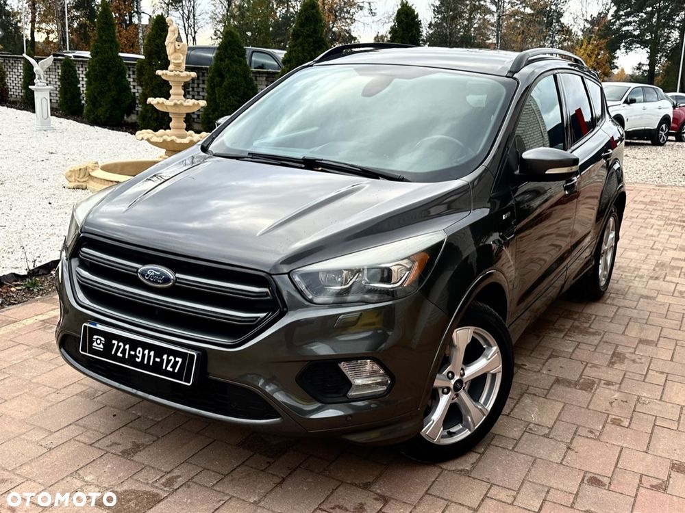 Ford Kuga 2.0 TDCi 2x4 ST-Line - 6