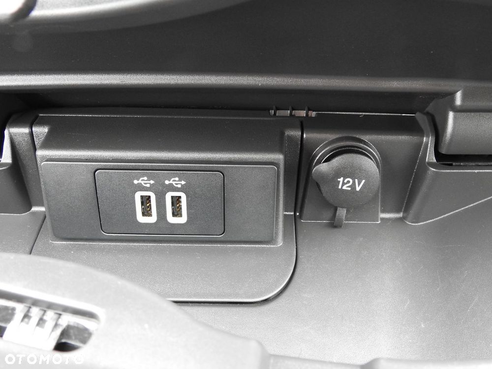 Ford TRANSIT FURGON CHŁODNIA  0*C FUNKCJA GRZANIA ZASILANIE 230V TEMPOMAT NAWIGACJA KLIMATYZACJA LEDY  130KM - 37