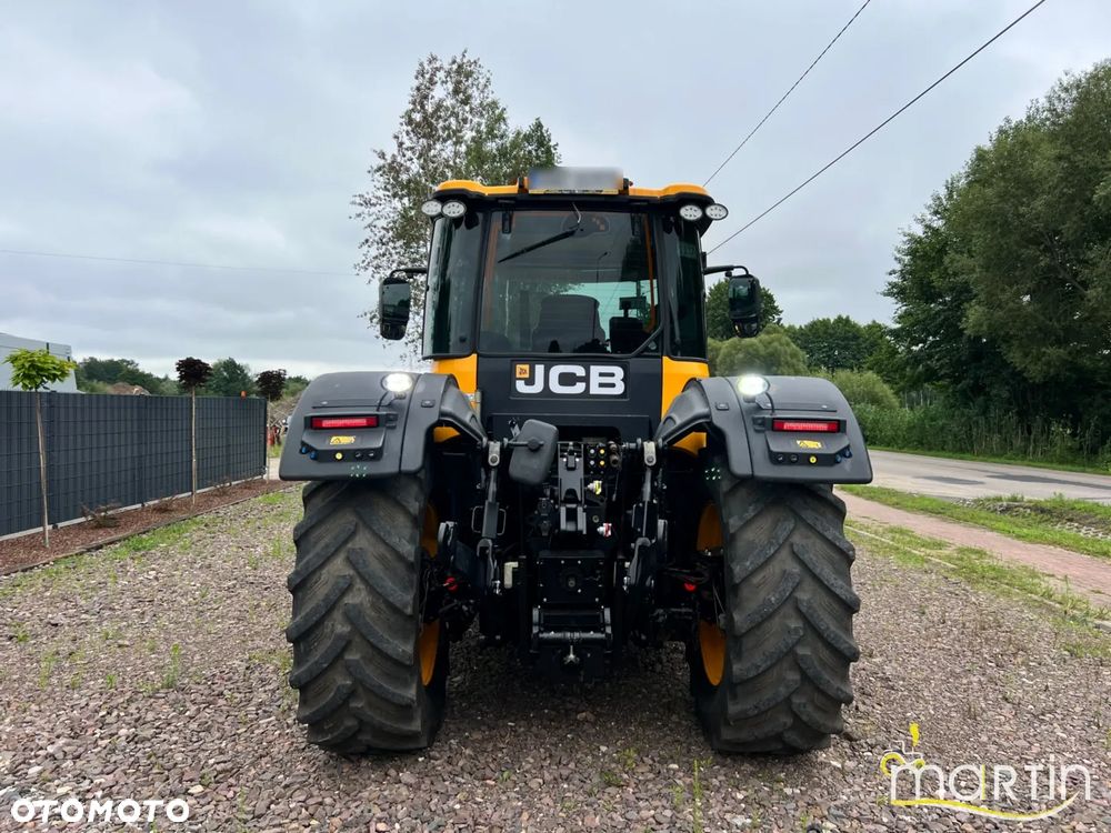JCB Fastrac 4220 - 4