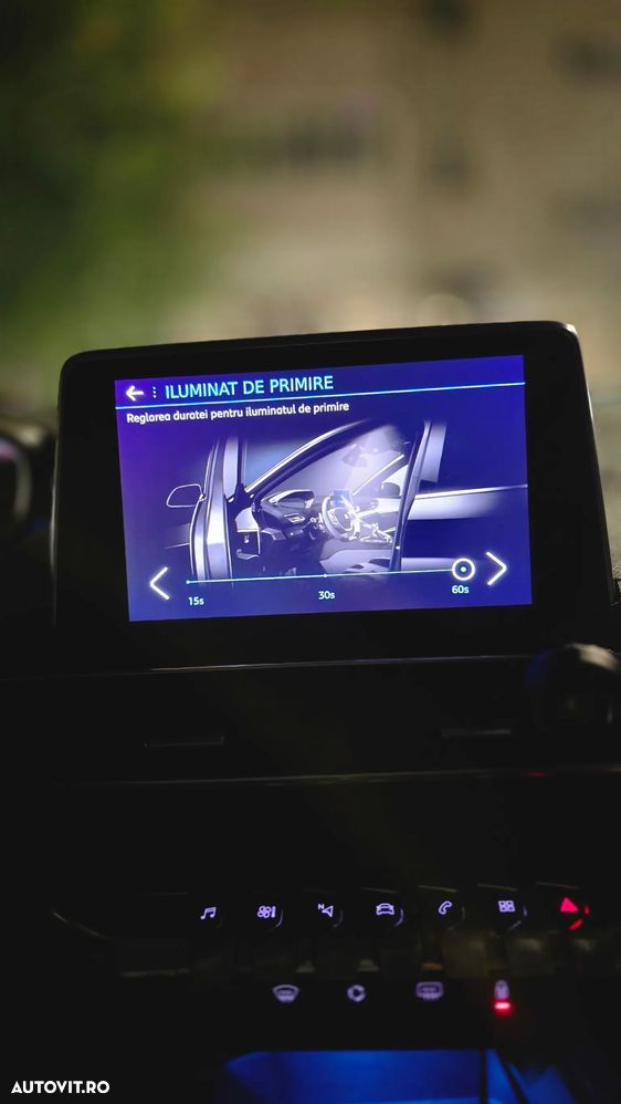Peugeot 3008 1.6 BlueHDI FAP EAT6 STT Allure - 29
