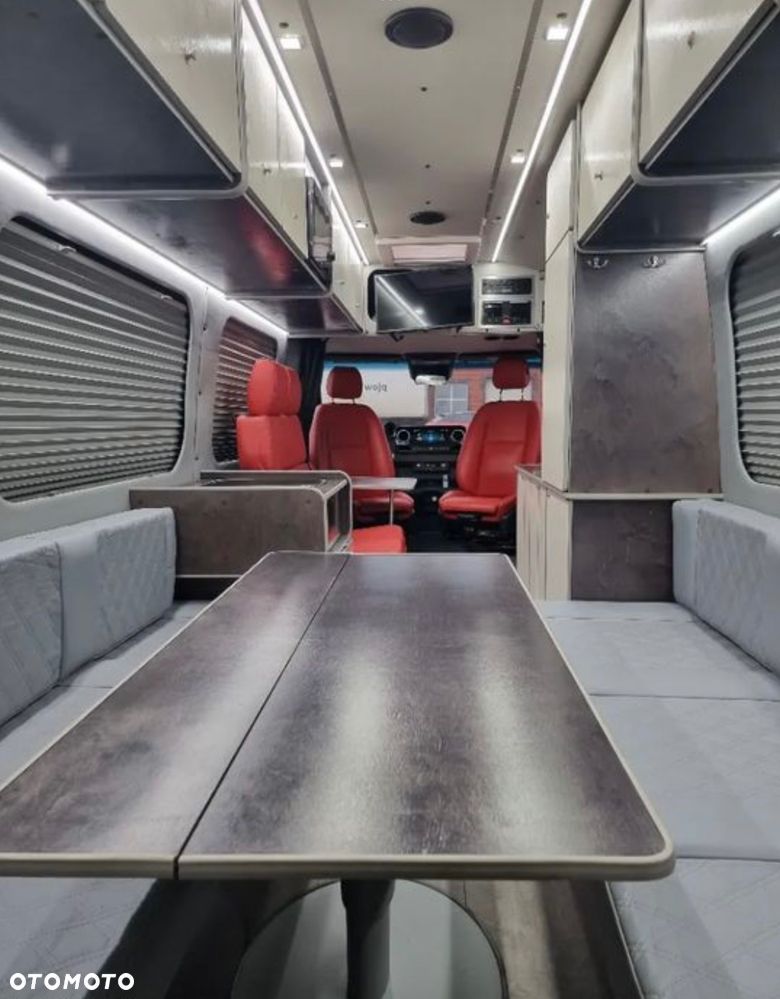 Mercedes-Benz SPRINTER - 12