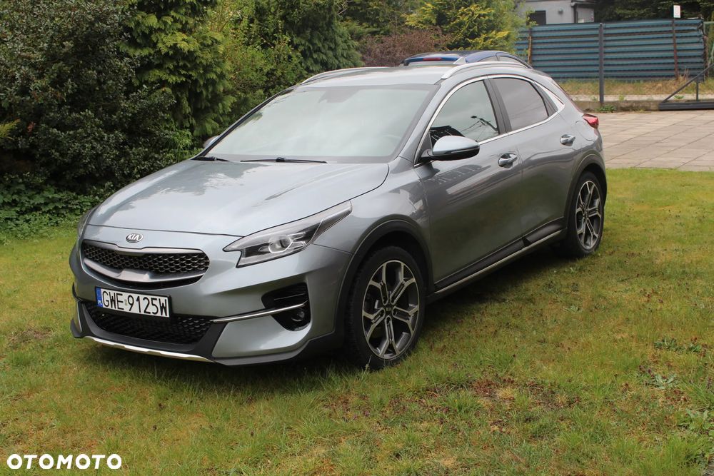 Kia XCeed 1.6 CRDi SCR L Business Line - 1