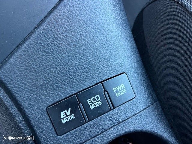 Toyota Auris Touring Sports - 11