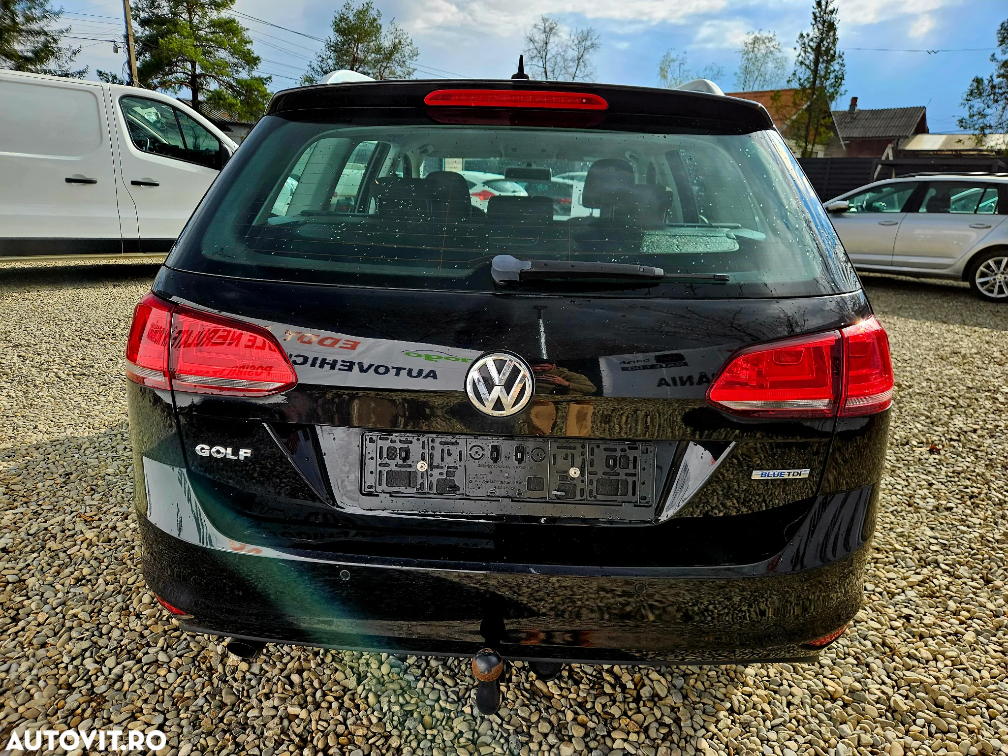 Volkswagen Golf 1.6 TDI BMT Comfortline - 9