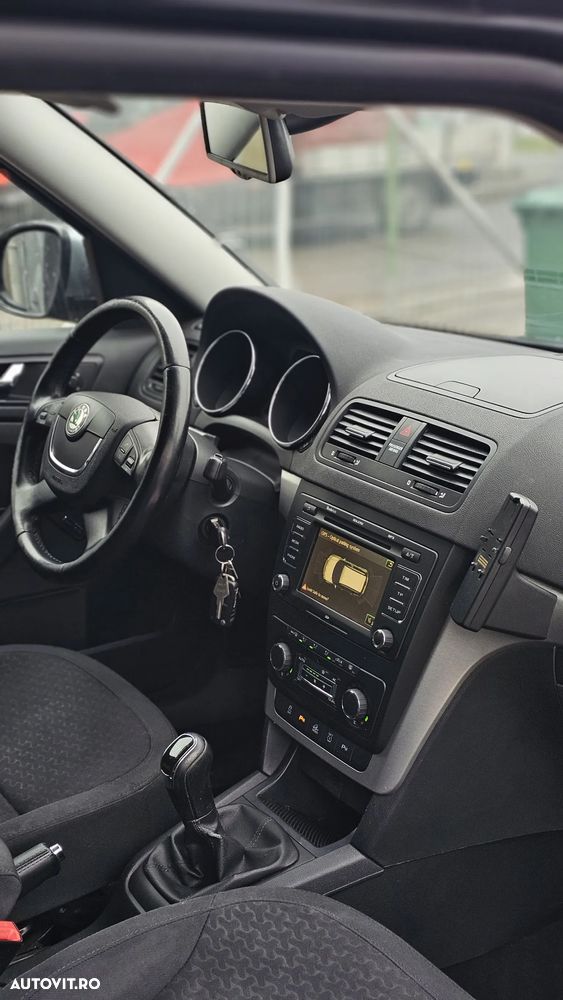 Skoda Yeti 2.0 TDI Experience 4x4 - 9