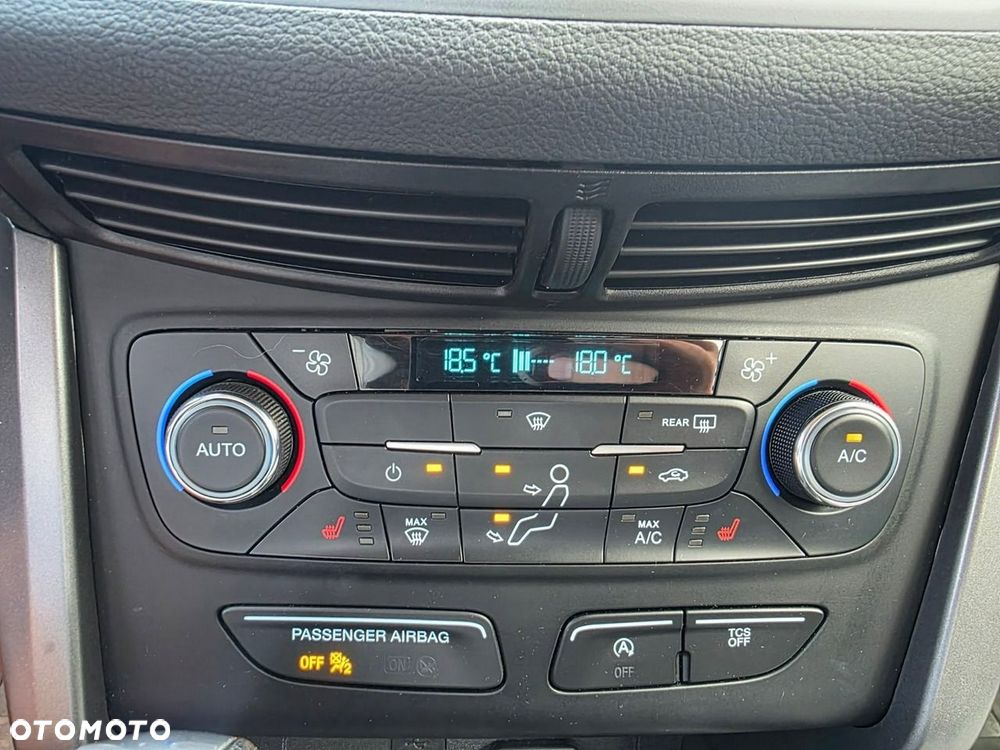 Ford Escape 1.5 EcoBoost AWD SE - 26
