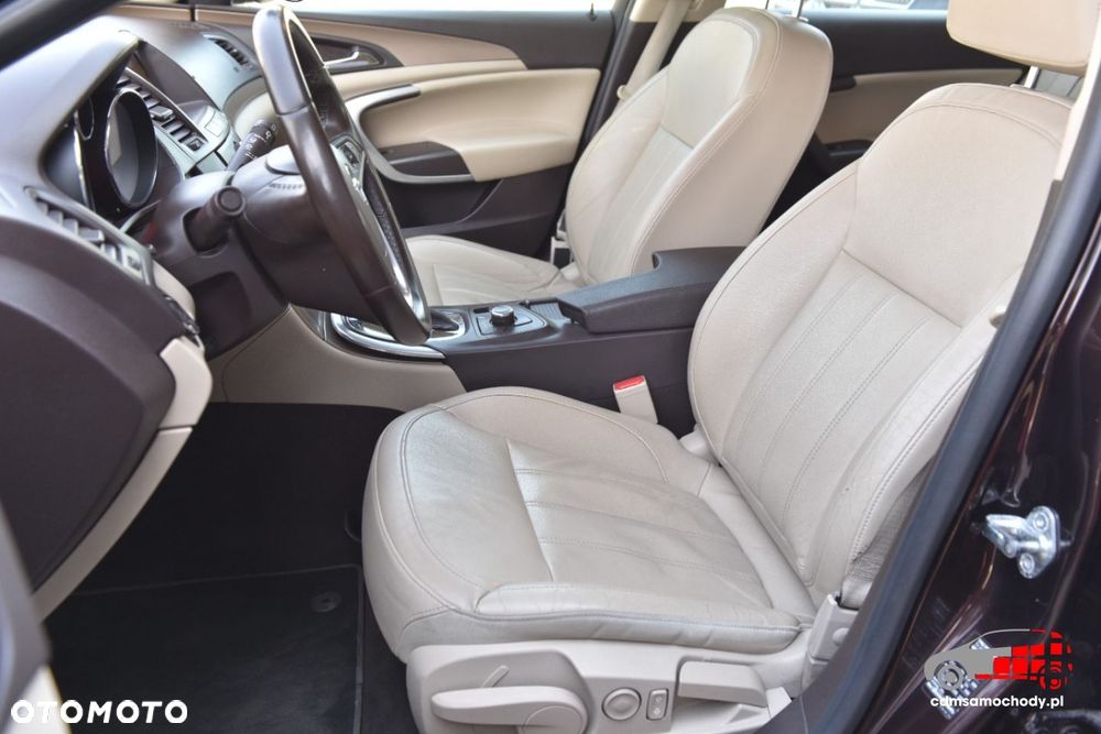 Opel Insignia - 18