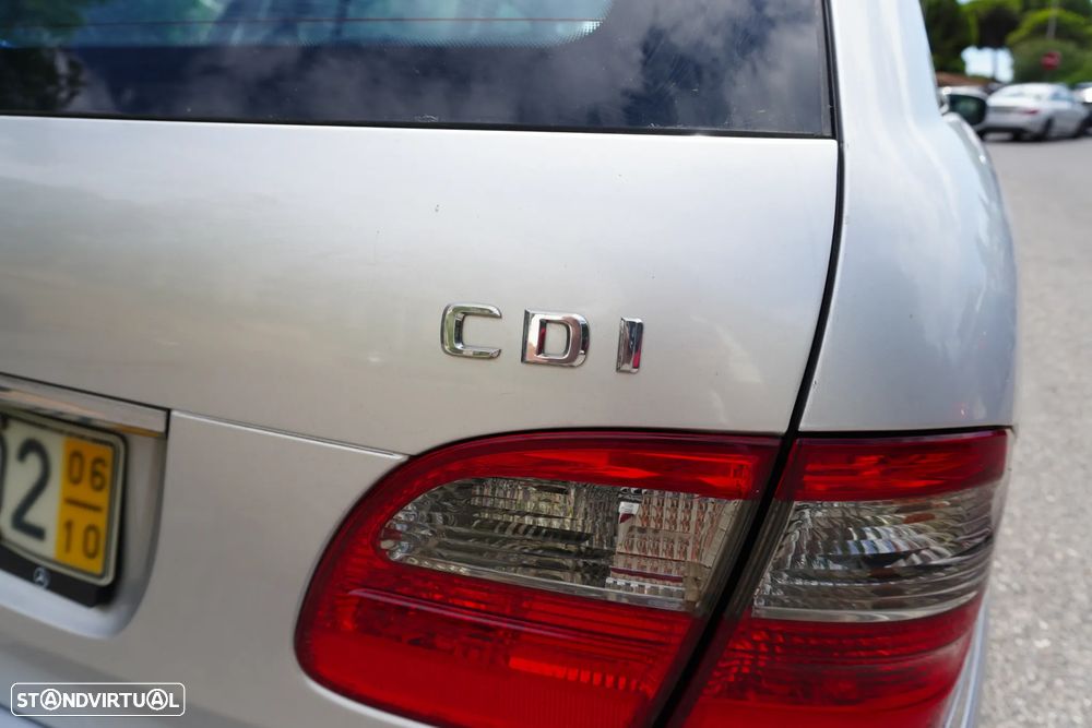Mercedes-Benz E 320 CDi Avantgarde - 19