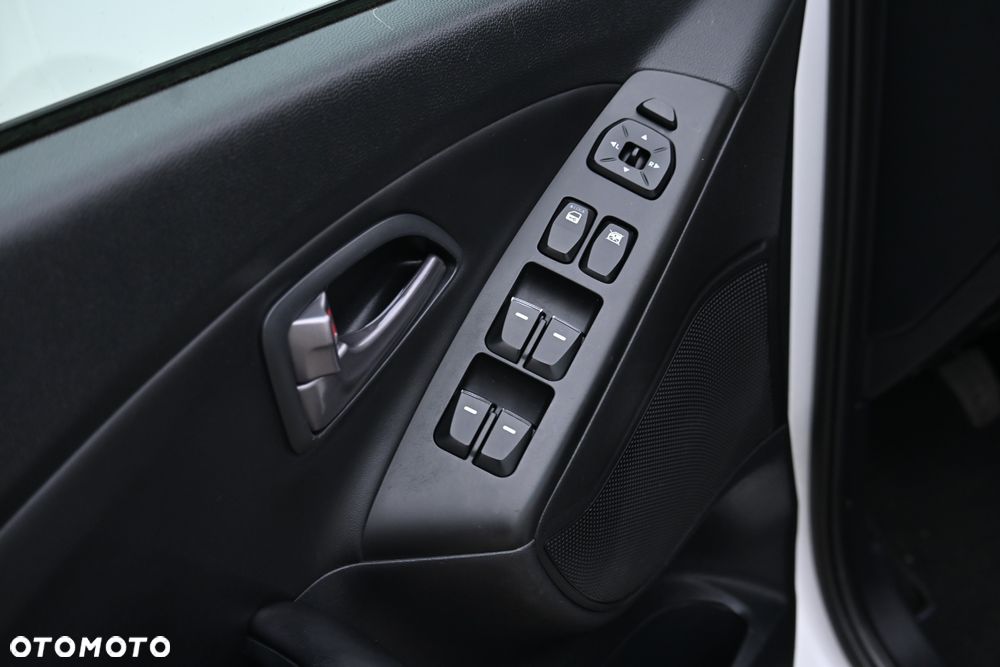 Hyundai ix35 2.0 CRDi 4WD Premium - 38