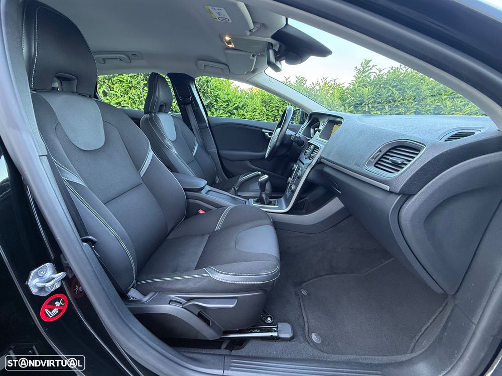 Volvo V40 1.6 D2 Kinetic Eco - 26