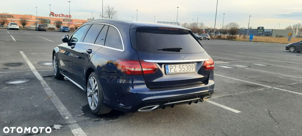 Mercedes-Benz Klasa C 220 d 4Matic T 9G-TRONIC AMG Line - 6