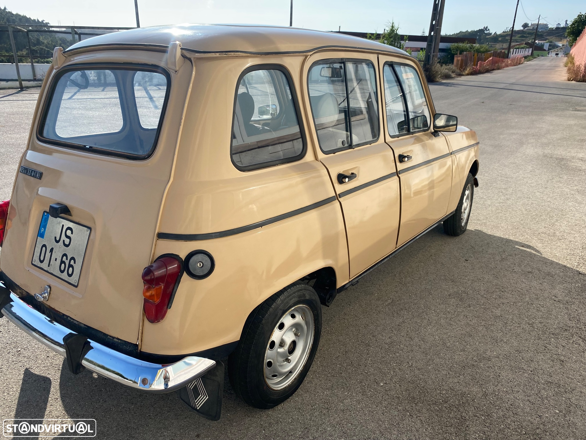 Renault 4 1.1 GTL - 4