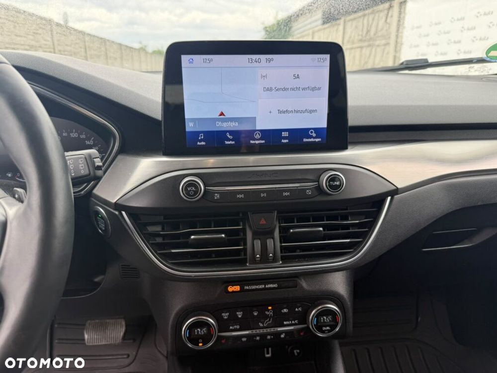Ford Focus 2.0 EcoBlue STart-Stopp-System TITANIUM - 9