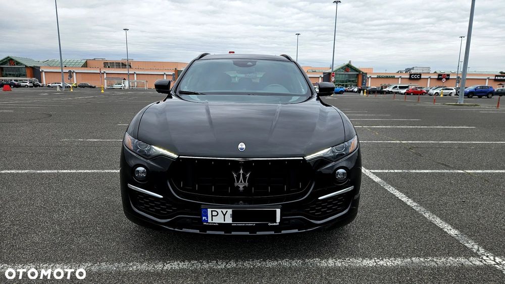 Maserati Levante - 3