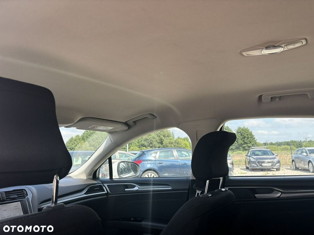 Ford Mondeo - 33