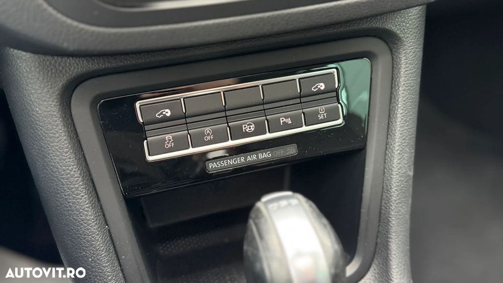 Volkswagen Sharan 2.0 TDI DSG (BlueMotion Technology) Highline - 22