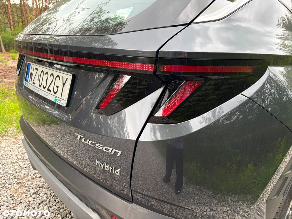 Hyundai Tucson 1.6 T-GDi HEV Executive 2WD - 12